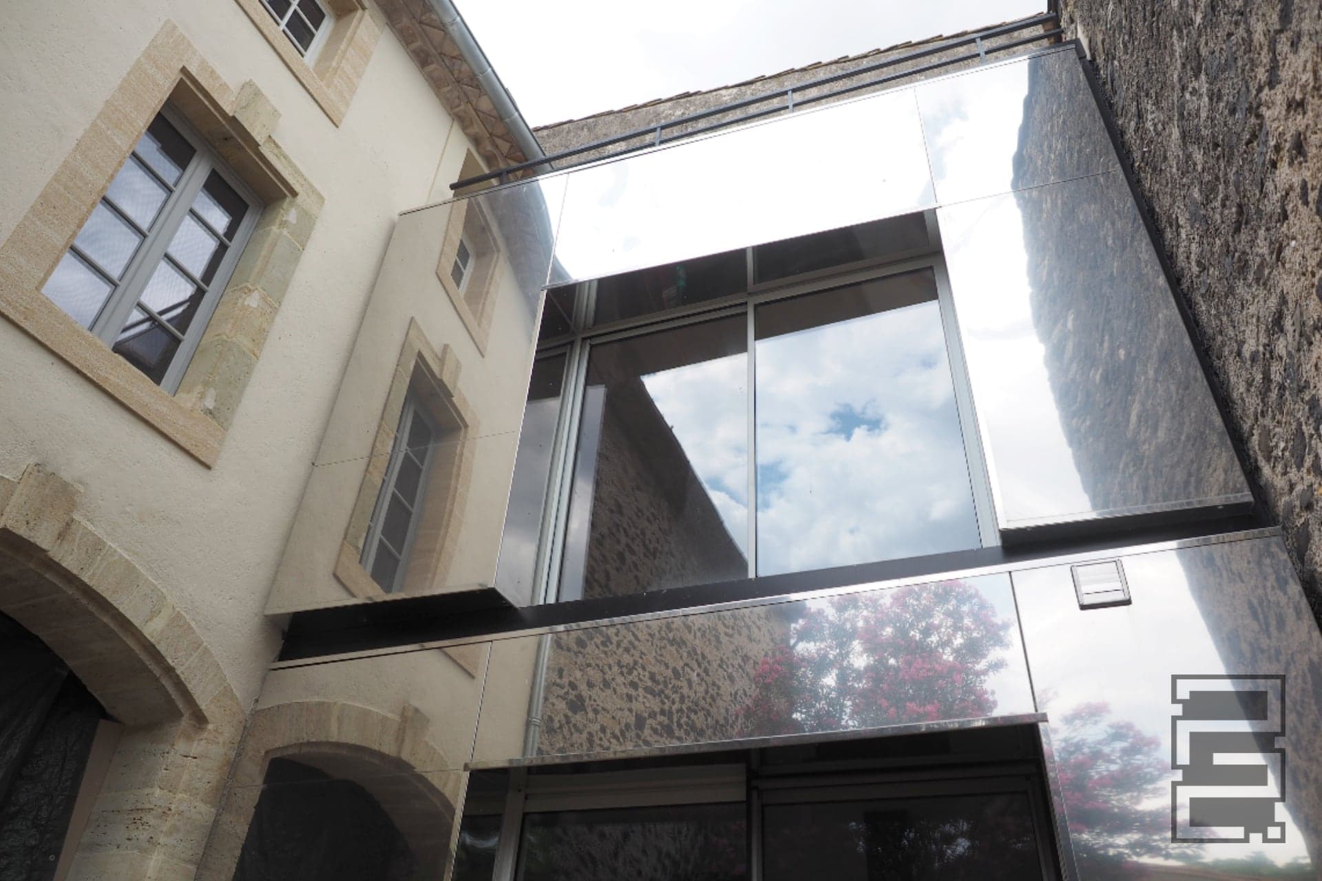 POINT ZERO SOCIETE D ARCHITECTURE