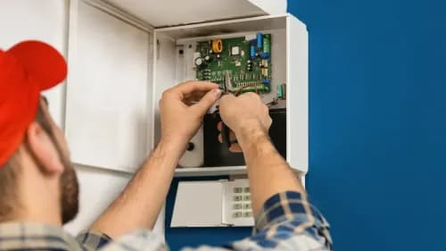 Comment installer un système d’alarme soi-même ?