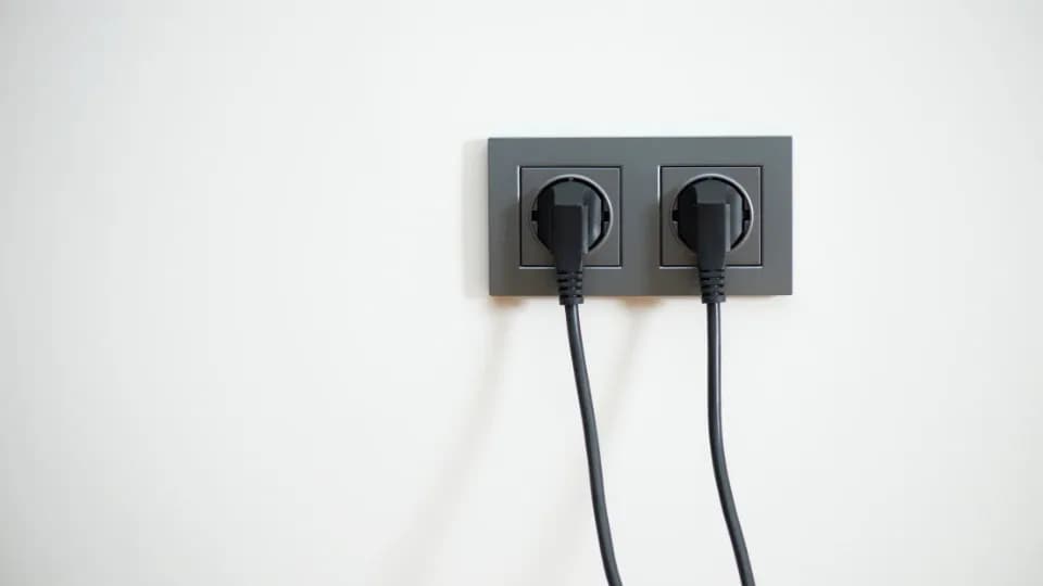 Les gestes de sécurité à adopter autour des prises électriques
