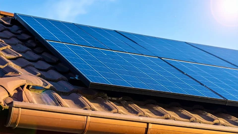Avantages et inconvénients des panneaux photovoltaïques