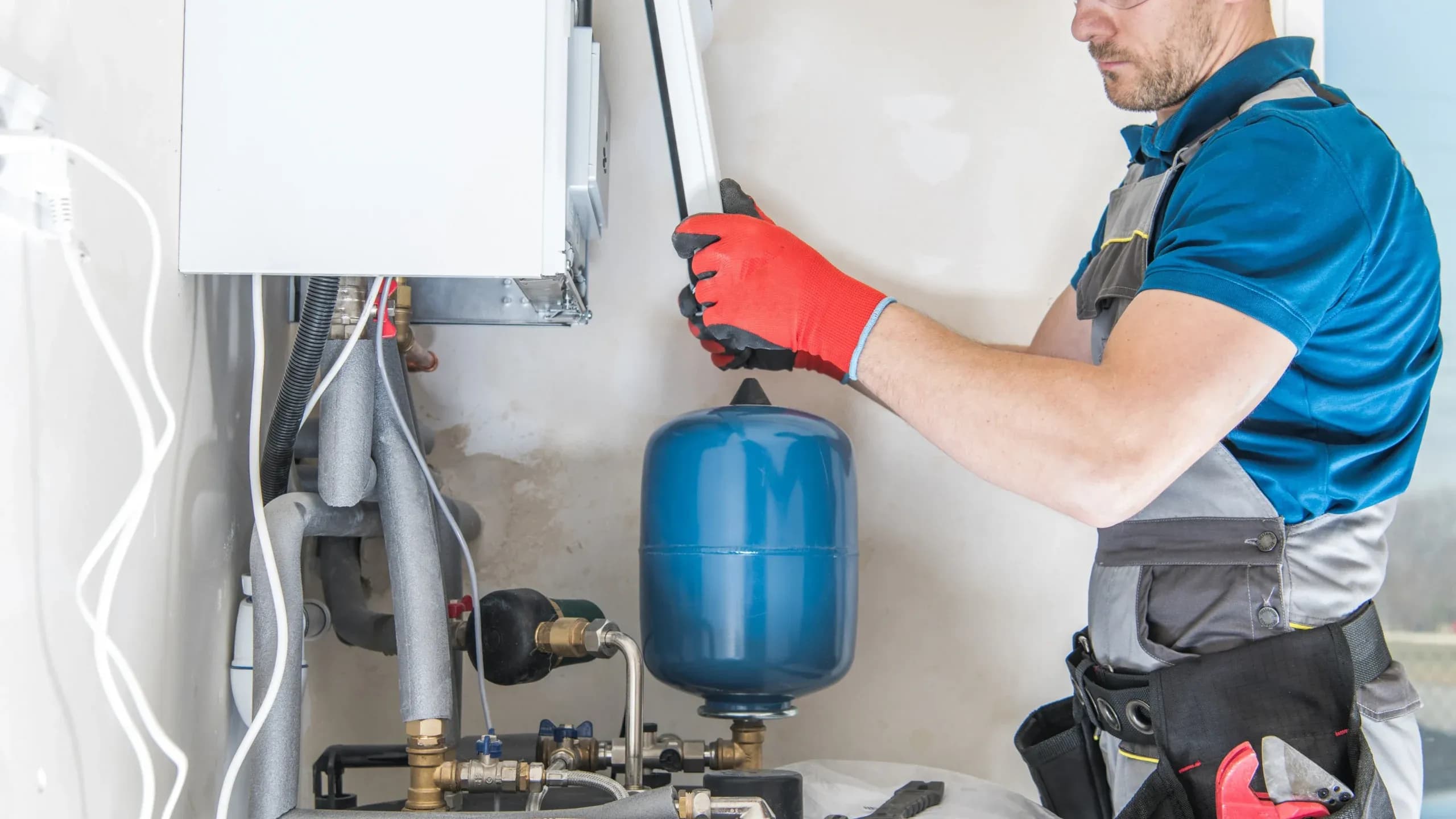 Guide pour choisir et installer un chauffe-eau