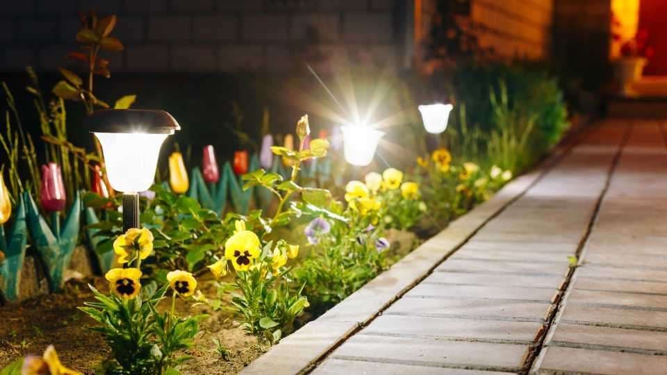 Créer sa lampe solaire pour le jardin ou le balcon
