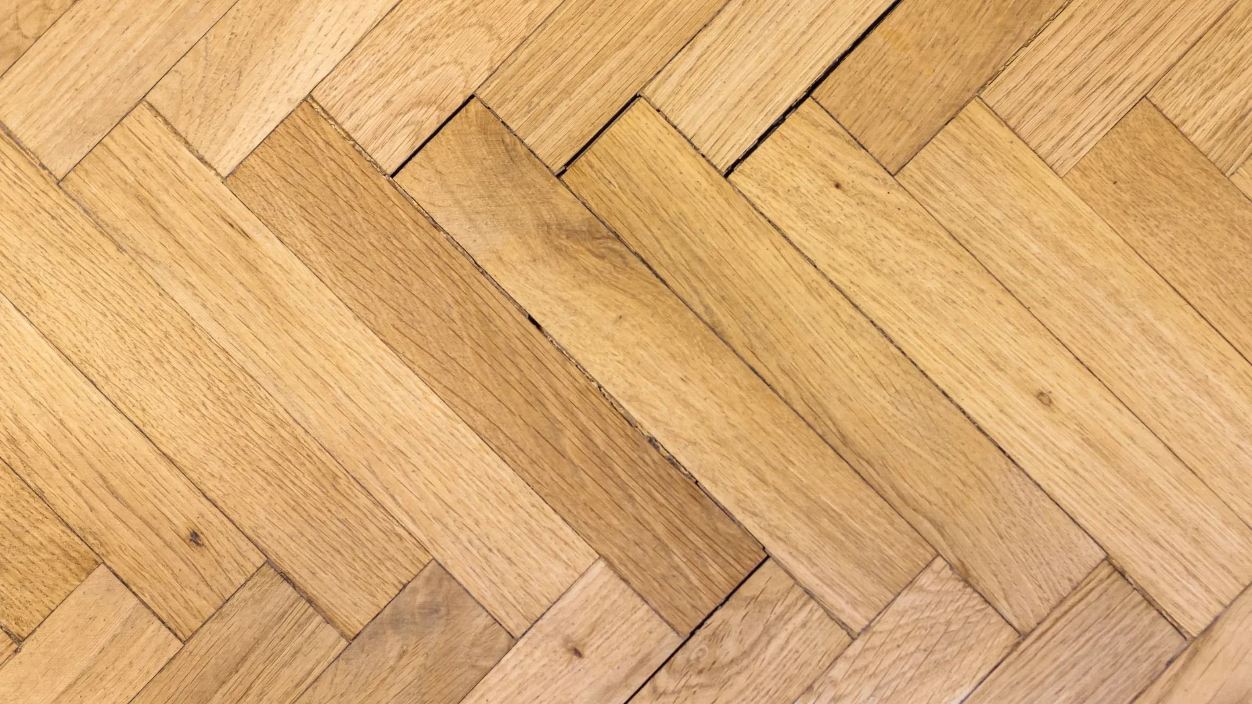 Les meilleures alternatives au carrelage pour le sol et avantages