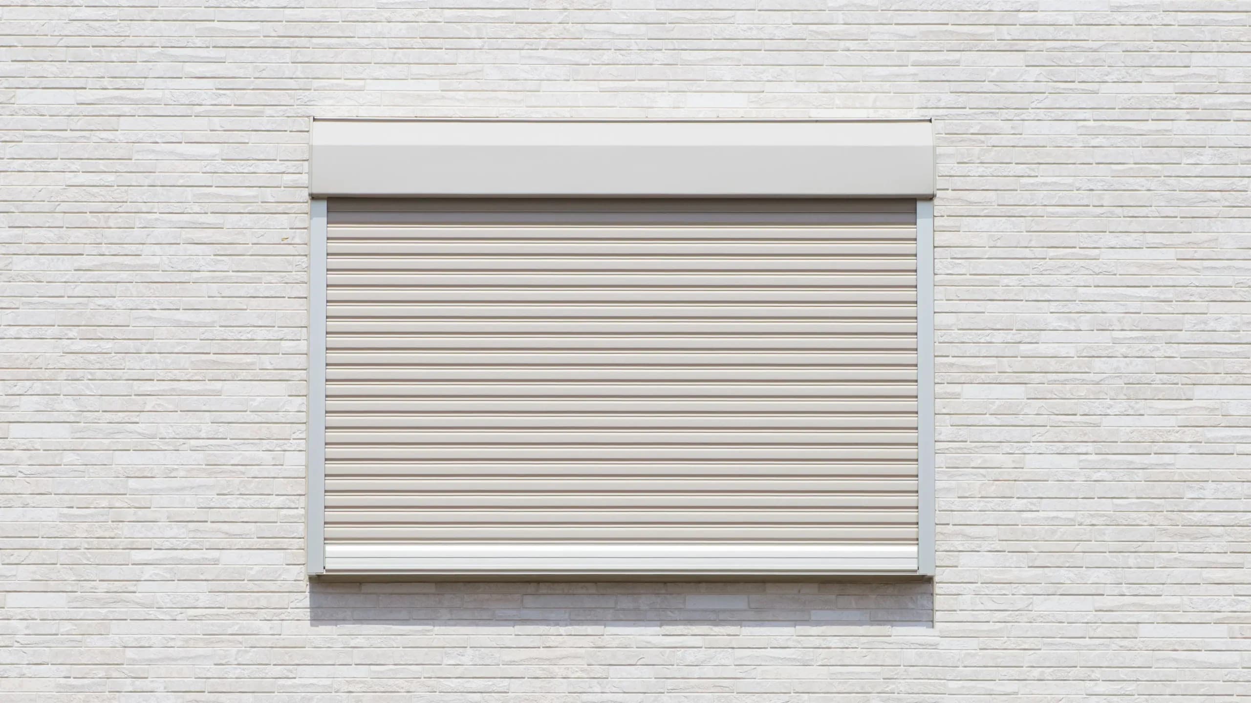 Comment nettoyer des volets roulants en aluminium ?