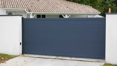 Comment entretenir un portail en aluminium ?