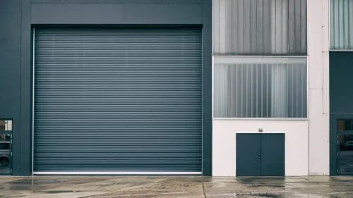 Comment choisir une porte de garage enroulable ?