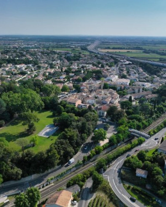 Artisans kelkun à Saint-Aunès - urgences, dépannages et travaux Trouver des artisans fiables et disponibles avec kelkun à Saint-Aunès pour vos urgences, dépannages et travaux