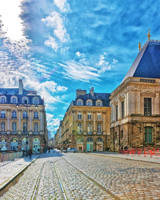 Artisans kelkun à Rennes - urgences, dépannages et travaux Trouver des artisans fiables et disponibles avec kelkun à Rennes pour vos urgences, dépannages et travaux