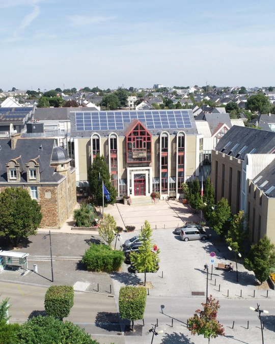 Trouver des artisans fiables et disponibles avec kelkun à Saint-Herblain pour vos urgences, dépannages et travaux