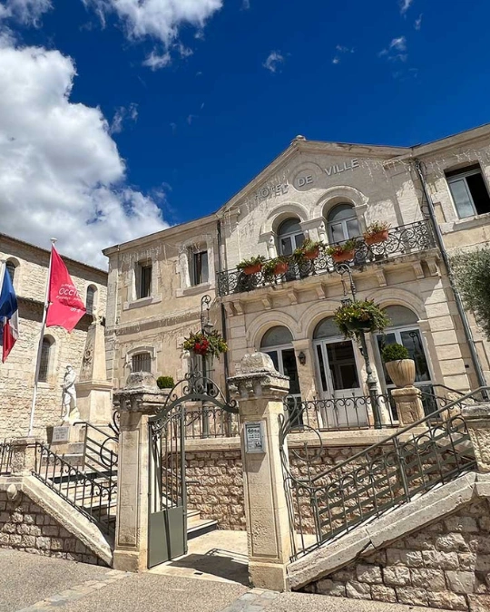 Trouver des artisans fiables et disponibles avec kelkun à Vendargues pour vos urgences, dépannages et travaux