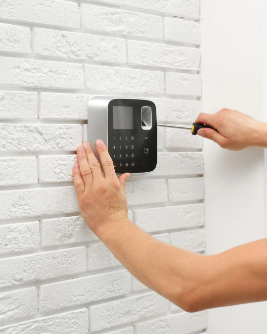 Installation digicode - serrurier agréé kelkun près de chez vous - urgences, dépannages et travaux