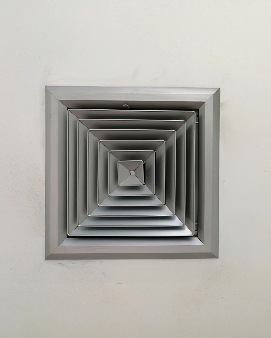 Trouvez un climaticien certifié pour l'installation de votre VMC. Dépannage express, travaux, entretiens... service 100 % gratuit avec kelkun