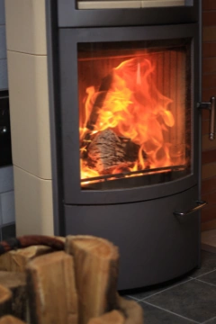 Trouvez un chauffagiste qualifié pour installer votre poêle à bois Trouvez un chauffagiste qualifié pour installer votre poêle à bois. Dépannage express, travaux, entretiens... service 100 % gratuit avec kelkun