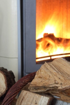 Trouvez un chauffagiste qualifié pour l'entretien de votre poêle à bois Trouvez un chauffagiste qualifié pour l'entretien de votre poêle à bois. Dépannage express, travaux, entretiens... service 100 % gratuit avec kelkun