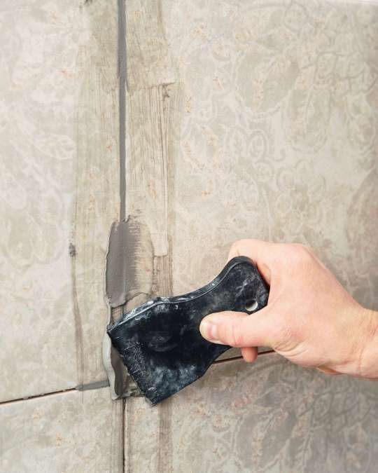 Trouvez un carreleur certifié pour vos joints de carrelage Trouvez un carreleur certifié pour vos joints de carrelage. Dépannage express, travaux, entretiens... service 100 % gratuit avec kelkun