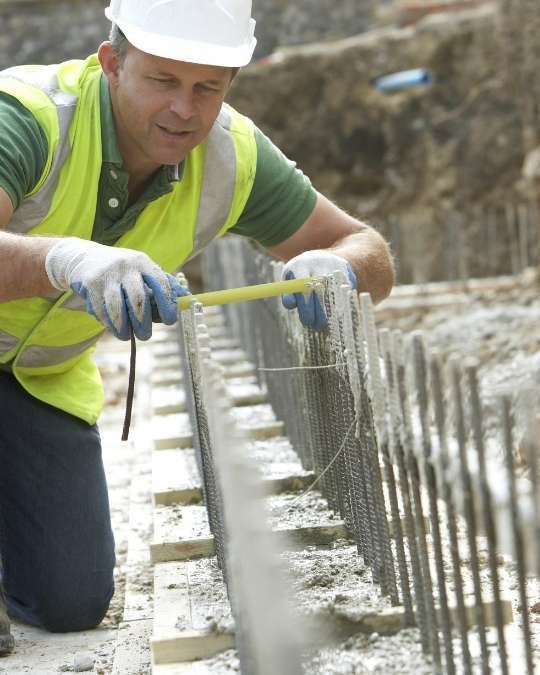 Trouvez un maçon qualifié pour la réalisation de vos fondations. Dépannage express, travaux, entretiens... service 100 % gratuit avec kelkun