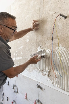 Trouvez rapidement un artisan qualifié à Baillargues. Dépannage express, travaux, entretien... service 100 % gratuit avec kelkun