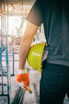 Trouvez rapidement un artisan qualifié à Teyran. Dépannage express, travaux, entretien... service 100 % gratuit avec kelkun