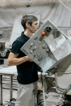 Trouvez rapidement un artisan qualifié à Vendargues. Dépannage express, travaux, entretien... service 100 % gratuit avec kelkun