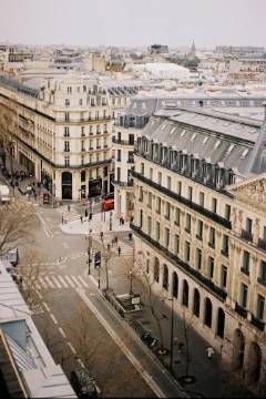 Trouvez rapidement un artisan qualifié à Montreuil. Dépannage express, travaux, entretien... service 100 % gratuit avec kelkun