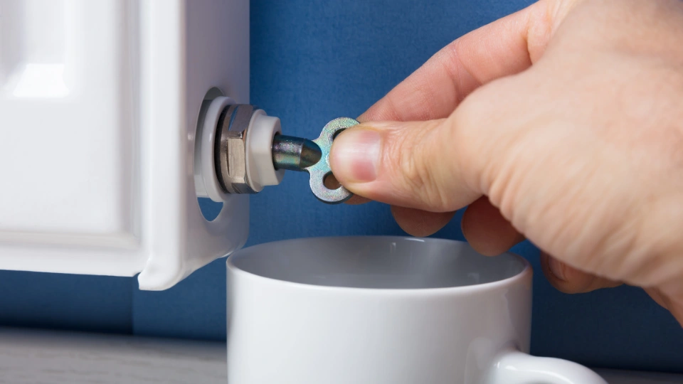 Comment purger ses radiateurs pas à pas