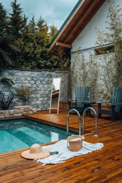 Trouvez rapidement un pisciniste pour rénover votre piscine en toute sérénité