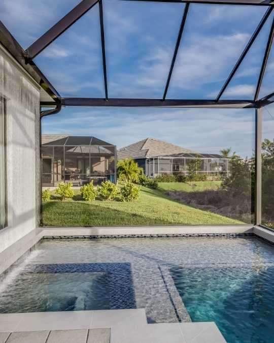 Trouvez le bon pisciniste près de chez vous pour votre abri de piscine