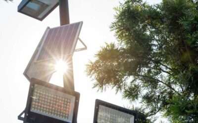 Panneau solaire pour pompe et éclairage